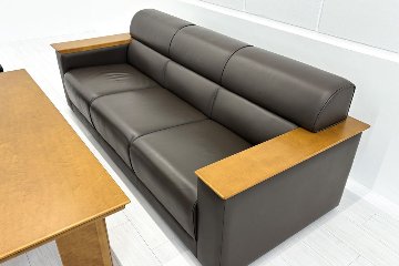 オカムラ 中古 プレビア 応接セット 【6点セット】 OKAMURA PREVIA 応接家具 レザー 応接ソファ 応接ソファー 中古オフィス家具の画像