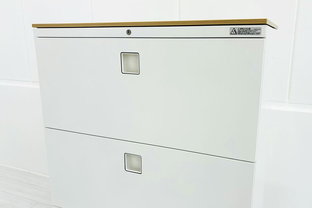 オカムラ レクトライン 3段ラテラル書庫 収納家具 中古 キャビネット スチール書庫 中古オフィス家具 シリンダー錠 800/450/1120 ホワイトの画像