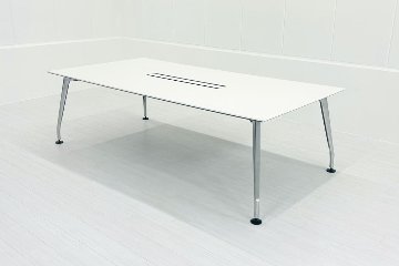 コクヨ サイビ SAIBI ミーティングテーブル 中古 幅2400 ホワイト天板 会議机 中古オフィス家具 2400/1200/720の画像