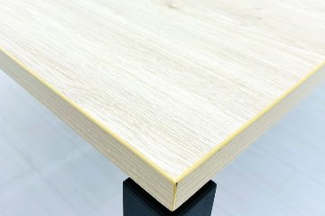 コクヨ ワークフィット 中古 小型会議テーブル ミーティングテーブル 中古オフィス家具 固定脚タイプ 1400/1400/720の画像