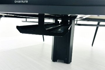 オカムラ プリシード ブーメランデスク 中古 【三台一式タイプ】 幅1200 中古オフィス家具 プライズウッドミディアムの画像
