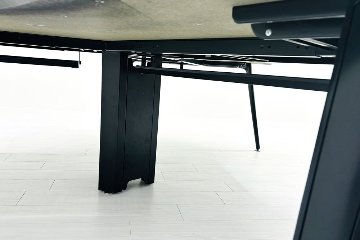 オカムラ プリシード ブーメランデスク 中古 【三台一式タイプ】 幅1200 中古オフィス家具 プライズウッドミディアムの画像