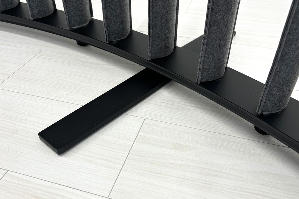 ルーバースクリーン コクヨ ストライプル stripel 中古 ラウンドタイプ 【2枚セット】 パーテーション ファブリックタイプ 1275/500/1630 グレー系色の画像