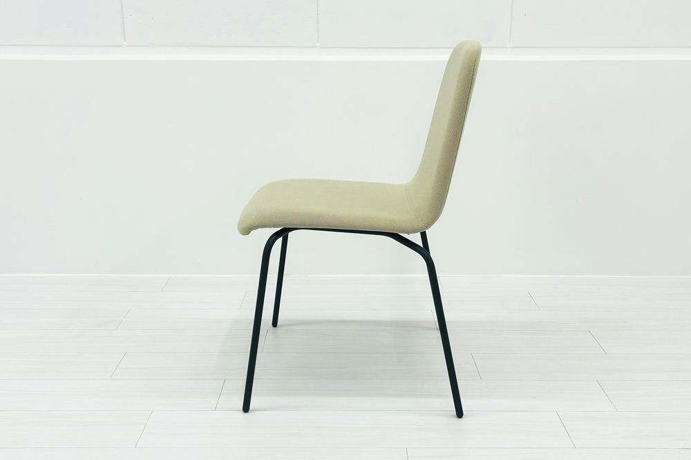 イトーキ knot Work ノットワークシリーズ 中古 ミーティングチェア 【4脚セット】 会議椅子 多目的チェア 中古オフィス家具の画像