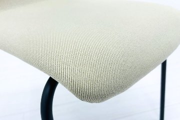 イトーキ knot Work ノットワークシリーズ 中古 ミーティングチェア 【4脚セット】 会議椅子 多目的チェア 中古オフィス家具の画像