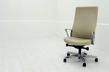 ノール Knoll ノル リミックスチェア 中古 2020年製 ハイバック アルミループ肘 アルミミラー脚 レザー ベージュの画像
