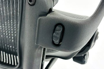 Aeron Chairs アーロンチェア 中古 Bサイズ フル装備 ハーマンミラー アーロン Herman Miller 中古オフィス家具 肘ダイヤルの画像