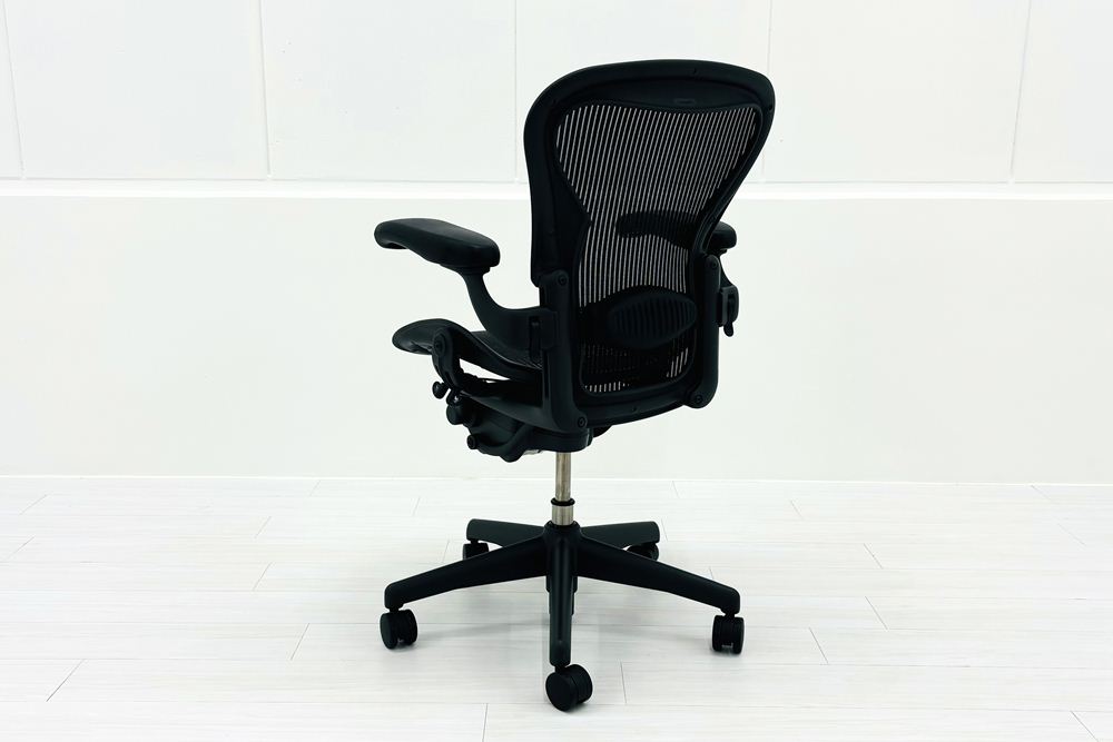 アーロンチェア Aサイズ 中古 フル装備 ハーマンミラー Herman miller Aeron Chair 中古オフィス家具 肘レバーの画像