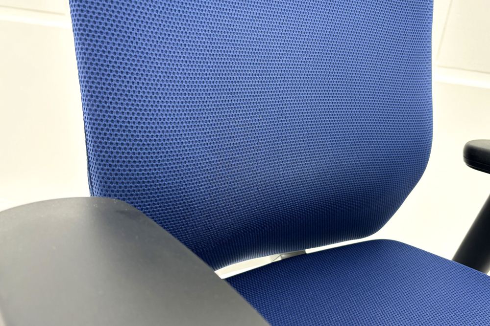 オカムラ コーラルチェア ハイバック 中古 2018年製 可動肘 中古オフィス家具 OKAMURA Choral 中古チェア 事務椅子 OAチェアの画像