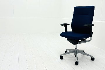 オカムラ コーラルチェア ハイバック 中古 2018年製 可動肘 中古オフィス家具 OKAMURA Choral 中古チェア 事務椅子 OAチェアの画像