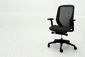 オカムラ シルフィーチェア 中古 2020年製 ハイバック 可動肘 OKAMURA Sylphy 中古オフィスチェア 中古オフィス家具 ミディアムグレーの画像