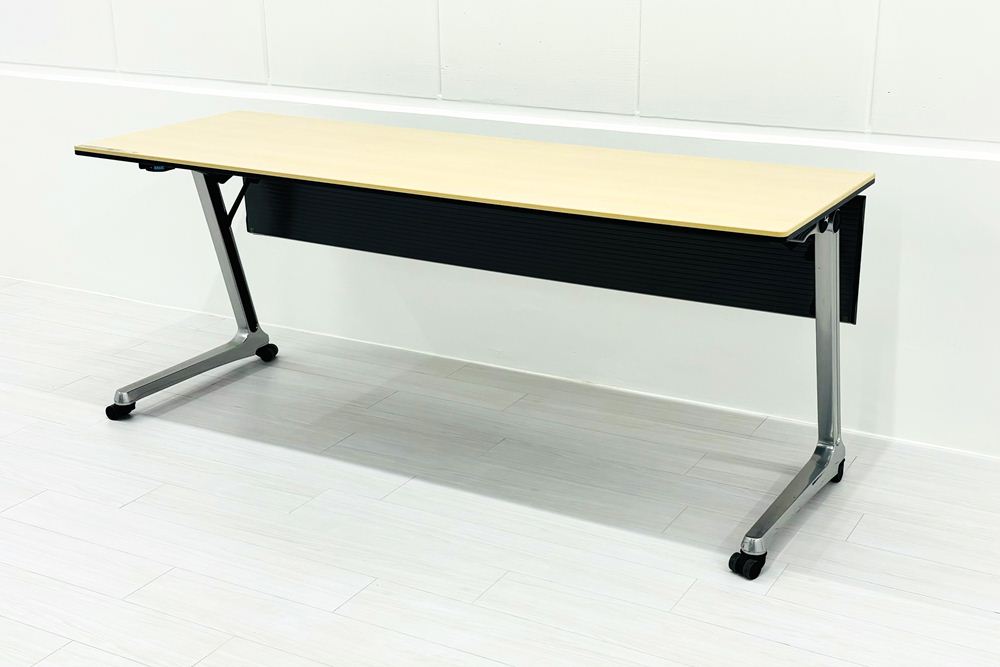 オカムラ INTERACT PRO(インターアクトプロ)シリーズ ミーティングテーブル 中古 ネスティングテーブル 会議机 中古オフィス家具 1800/600/720の画像