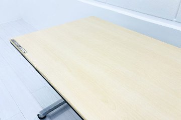 オカムラ INTERACT PRO(インターアクトプロ)シリーズ ミーティングテーブル 中古 ネスティングテーブル 会議机 中古オフィス家具 1800/600/720の画像