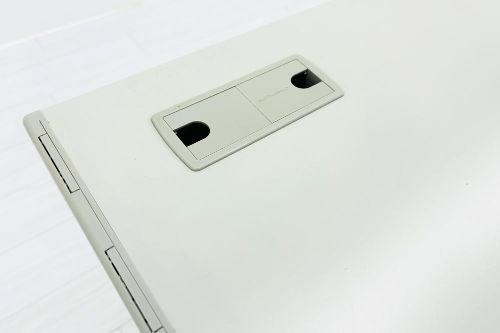 オカムラ 両袖デスク 中古 SDスタンダード OKAMURA 両袖机 中古オフィス家具 ホワイト 1400/700/700の画像