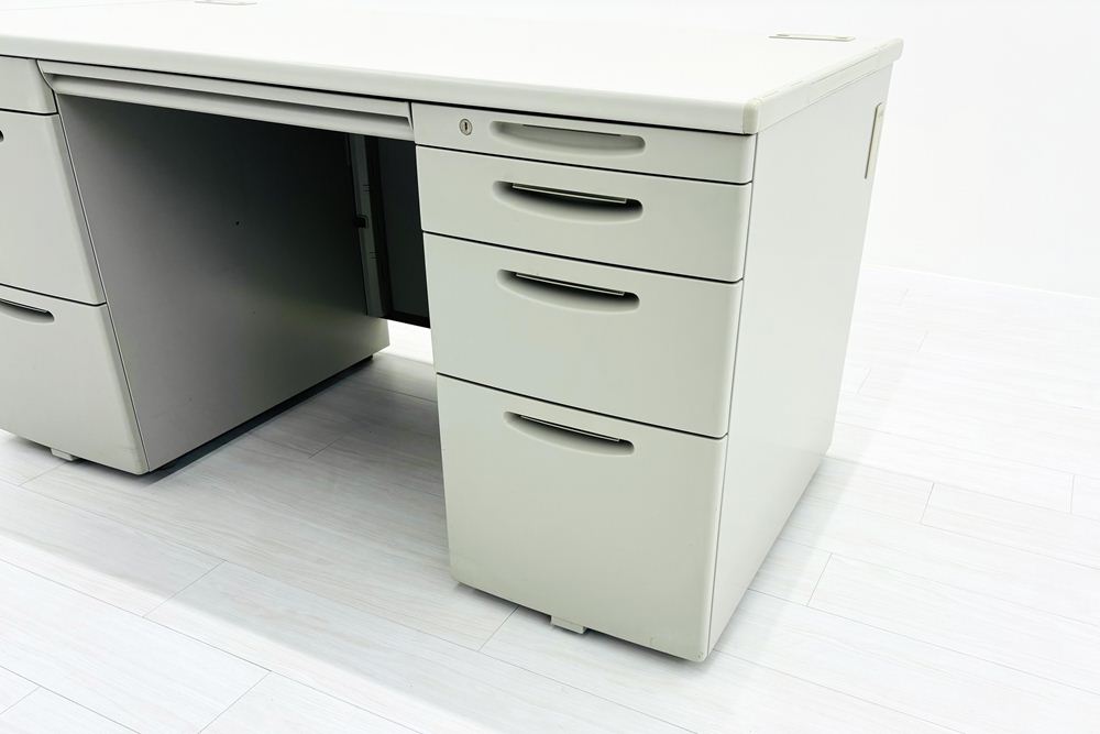 オカムラ 両袖デスク 中古 SDスタンダード OKAMURA 両袖机 中古オフィス家具 ホワイト 1400/700/700の画像