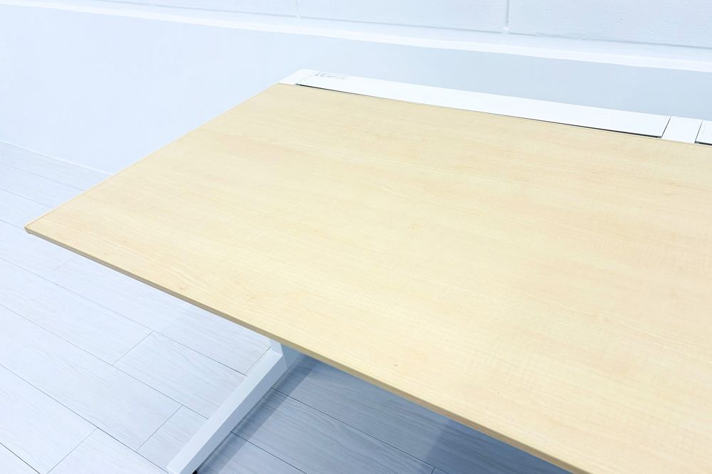 平机 コクヨ ISシリーズ 中古 平デスク 中古机 オフィスデスク 事務机 中古オフィス家具 1600/700/720の画像