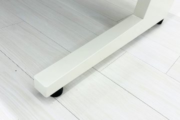 プラス 平机 中古 幅1400 事務机 オフィスデスク 中古オフィス家具 ホワイト 1400/700/720の画像