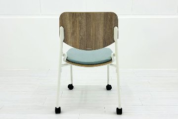 オカムラ ライブス ネスティングチェア 中古 【4脚セット】 Lives Nesting Chair ミーティングチェア 会議椅子 中古オフィス家具 セージの画像