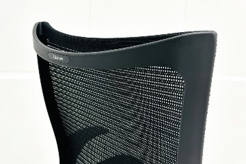 バロンチェア 中古 オカムラ Baron ブラック 可動肘 ハイバック 中古オフィス家具 座クッション 中古オフィスチェア 事務椅子の画像
