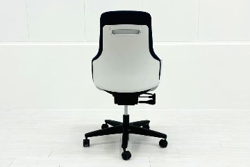 コクヨ グーフォチェア 中古 ハイバック KOKUYO gufo クッション 固定肘 中古オフィス家具 中古オフィスチェア ブルーの画像