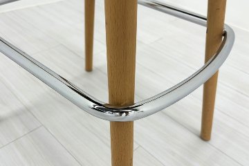 オカムラ L114 中古 ハイチェア ミーティングチェア 中古オフィス家具 カフェチェア 多目的チェア 420/535/1000の画像