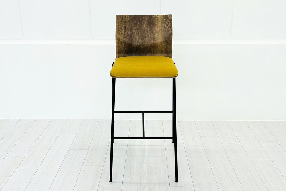 オカムラ Alt Piazza(アルトピアッツァ)シリーズ 中古 ミーティングチェア ハイチェア 中古オフィス家具 カフェチェア 多目的チェアの画像