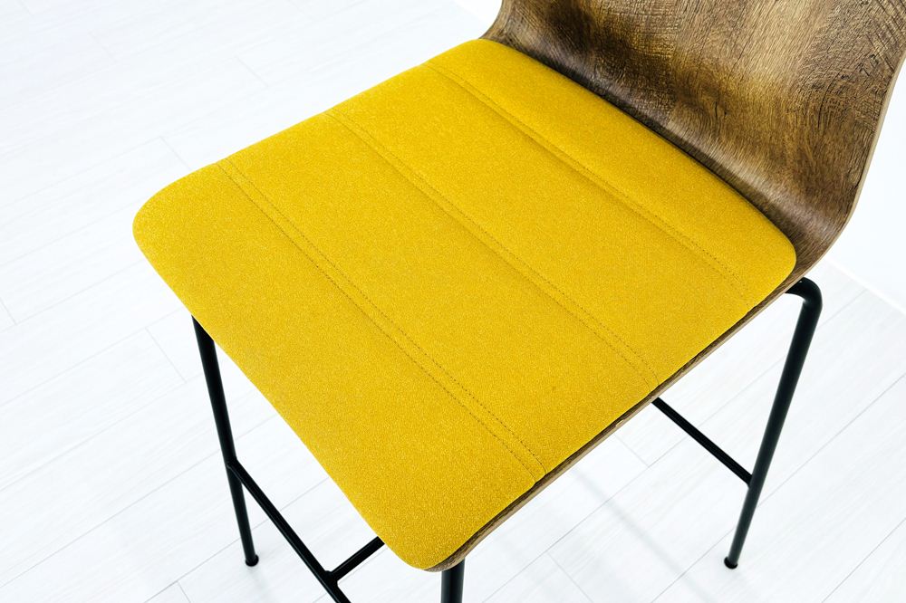 オカムラ Alt Piazza(アルトピアッツァ)シリーズ 中古 ミーティングチェア ハイチェア 中古オフィス家具 カフェチェア 多目的チェアの画像