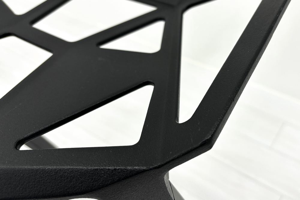【4脚セット】MAGIS Stool_One Konstantin Grcic 中古 マジス スツールワン コンスタンチン・グルチッチ ミーティングチェア 中古オフィス家具 ブラック系色の画像