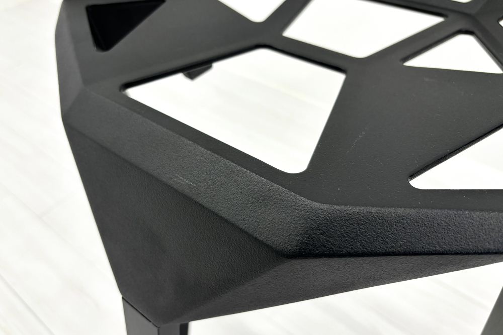 【4脚セット】MAGIS Stool_One Konstantin Grcic 中古 マジス スツールワン コンスタンチン・グルチッチ ミーティングチェア 中古オフィス家具 ブラック系色の画像