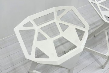 【4脚セット】MAGIS Stool_One Konstantin Grcic 中古 マジス スツールワン コンスタンチン・グルチッチ ミーティングチェア 中古オフィス家具 ホワイト系色の画像