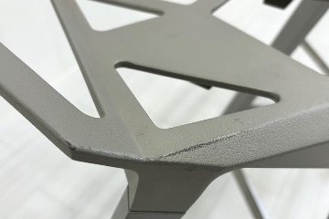 【4脚セット】MAGIS Stool_One Konstantin Grcic 中古 マジス スツールワン コンスタンチン・グルチッチ ミーティングチェア 中古オフィス家具 グレー系色の画像