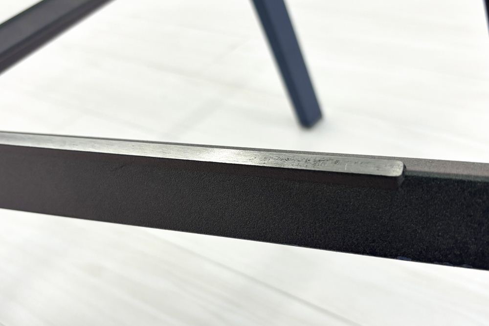 【4脚セット】MAGIS Stool_One Konstantin Grcic 中古 マジス スツールワン コンスタンチン・グルチッチ ミーティングチェア 中古オフィス家具 ダークグレー系色の画像