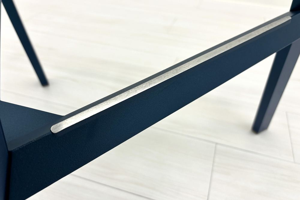 【4脚セット】MAGIS Stool_One Konstantin Grcic 中古 マジス スツールワン コンスタンチン・グルチッチ ミーティングチェア 中古オフィス家具 ブルー系色の画像