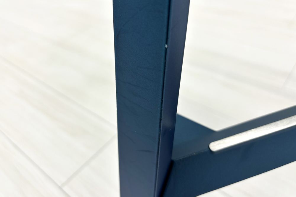 【4脚セット】MAGIS Stool_One Konstantin Grcic 中古 マジス スツールワン コンスタンチン・グルチッチ ミーティングチェア 中古オフィス家具 ブルー系色の画像