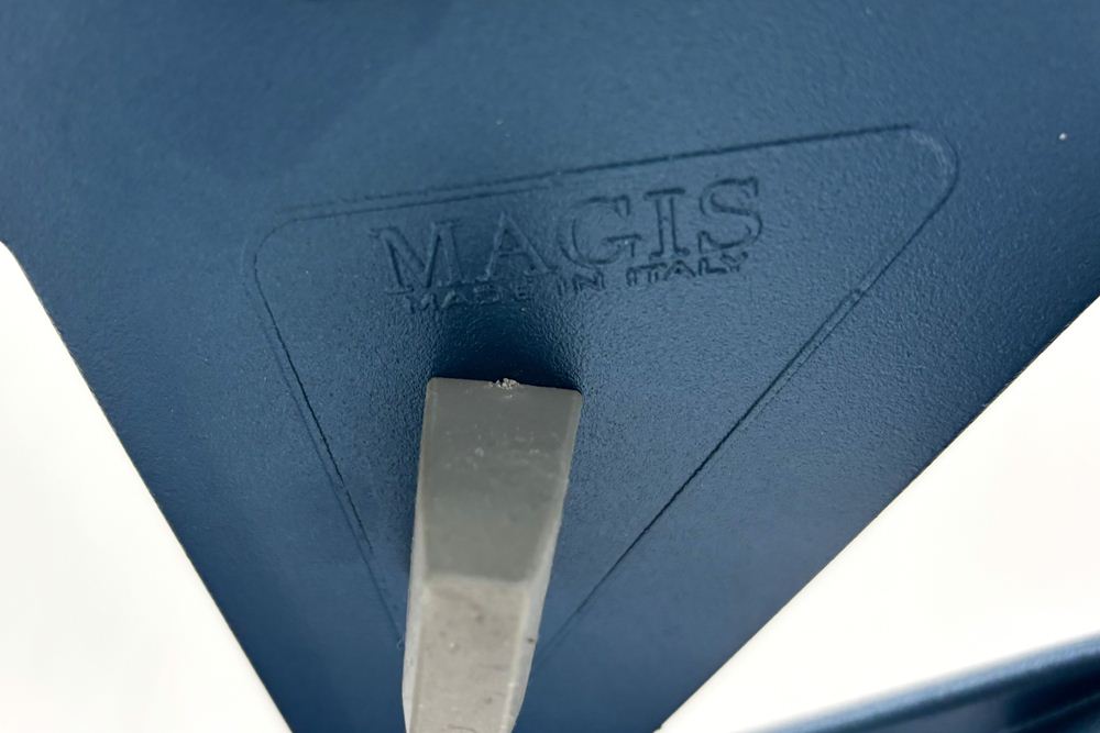 【4脚セット】MAGIS Stool_One Konstantin Grcic 中古 マジス スツールワン コンスタンチン・グルチッチ ミーティングチェア 中古オフィス家具 ブルー系色の画像