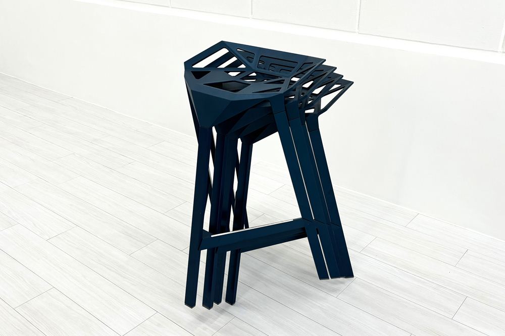 MAGIS マジス スツールワン ブルー | 中古オフィス家具専門店の