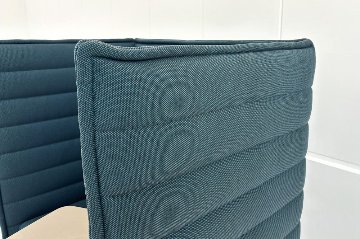 ヴィトラ アルコーヴソファ 中古 Vitra Alcove sofa ハイバックソファ ワークブース 中古オフィス家具 1240/960/1370 ブルー系色の画像