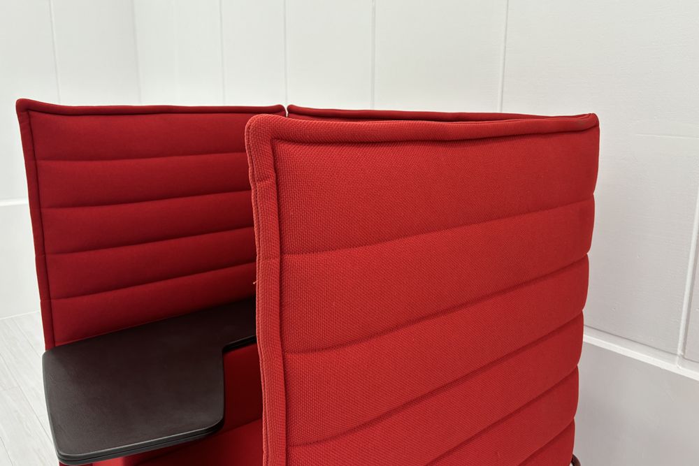 ヴィトラ アルコーヴソファ 中古 Vitra Alcove sofa ハイバックソファ ワークブース 中古オフィス家具 1240/960/1370 レッド系色の画像