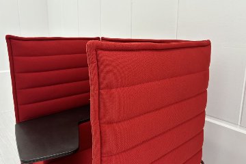 ヴィトラ アルコーヴソファ 中古 Vitra Alcove sofa ハイバックソファ ワークブース 中古オフィス家具 1240/960/1370 レッド系色の画像