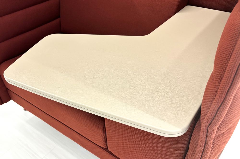 ヴィトラ アルコーヴソファ 中古 Vitra Alcove sofa ハイバックソファ ワークブース 中古オフィス家具 1240/960/1370 ワインレッド系色の画像