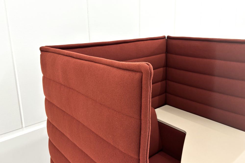 ヴィトラ アルコーヴソファ 中古 Vitra Alcove sofa ハイバックソファ ワークブース 中古オフィス家具 1240/960/1370 ワインレッド系色の画像