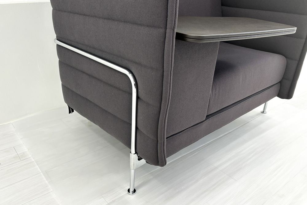 ヴィトラ アルコーヴソファ 中古 Vitra Alcove sofa ハイバックソファ ワークブース 中古オフィス家具 1240/960/1370 パープル系色の画像