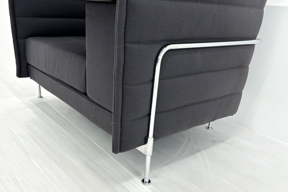 ヴィトラ アルコーヴソファ 中古 Vitra Alcove sofa ハイバックソファ ワークブース 中古オフィス家具 1240/960/1370 パープル系色の画像