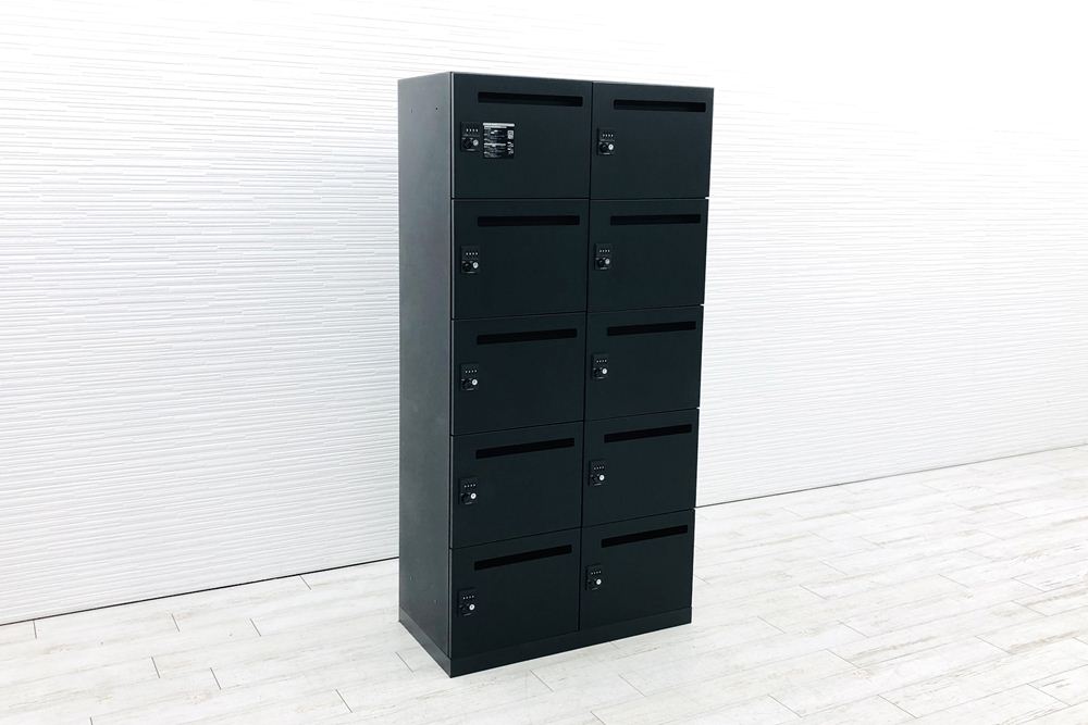 オカムラ ピクスライン 中古 10人用ロッカー スチールロッカー メールボックス 収納家具 中古オフィス家具 ブラック ダイヤル錠 900/450/1810の画像