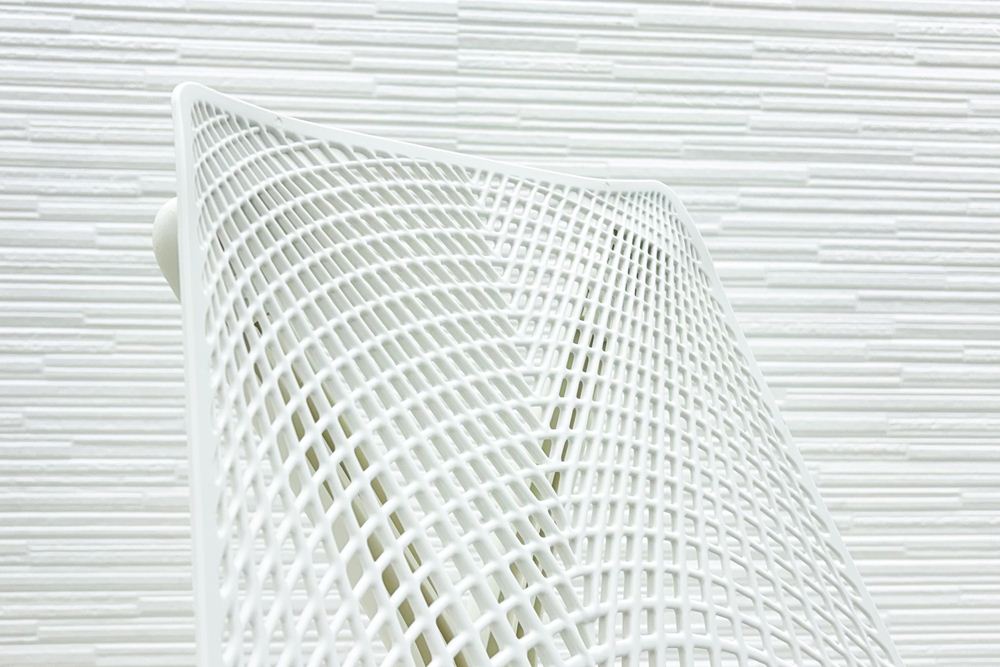 【未開封未使用品】 ハーマンミラー セイルチェア ミドルバック 中古 Herman Miller SAYL Chair 中古オフィス家具 可動肘 グレーの画像