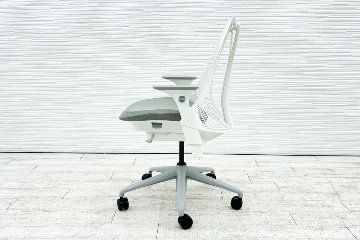 【未開封未使用品】 ハーマンミラー セイルチェア ミドルバック 中古 Herman Miller SAYL Chair 中古オフィス家具 可動肘 グレーの画像
