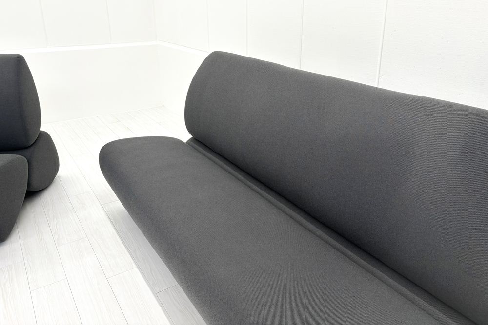 ナガレ ラウンジソファ オカムラ | 中古オフィス家具専門店のオフィス