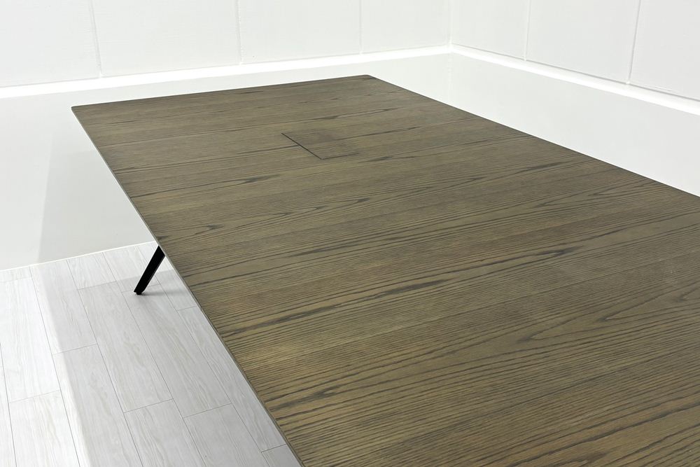 Cassina IXC. JOY カッシーナ イクスシー ジョイ 中古 大型会議テーブル カンファレンステーブル 会議机 中古オフィス家具 5100/1200/740の画像