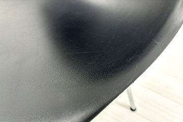 Vitra Eames ヴィトラ イームズチェア 中古 プラスチックチェア Hベース ブラックの画像