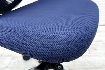 サブリナチェア 中古 オカムラ Sabrina ハイバック 肘無 中古オフィス家具 事務椅子 オフィスチェア ダークブルーの画像